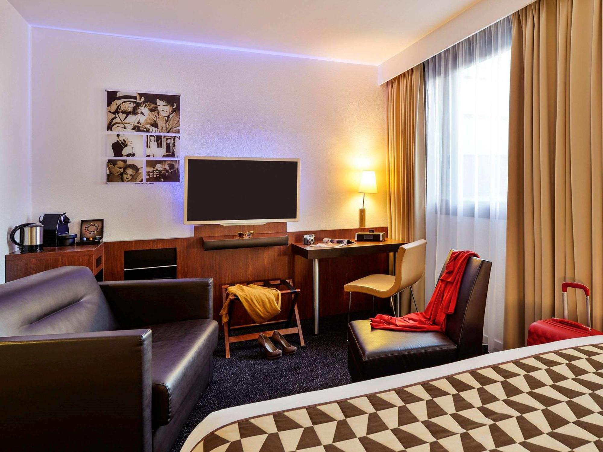 Mercure Centre Lumière 4*